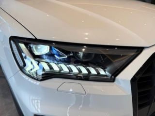 2023 AUDI Q7 Black Style Plus photo 3