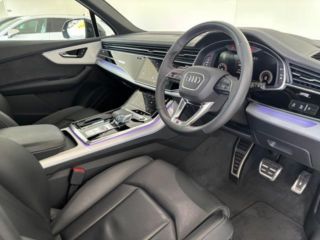 2024 AUDI Q7 50 TDI Quattro S Line photo 2