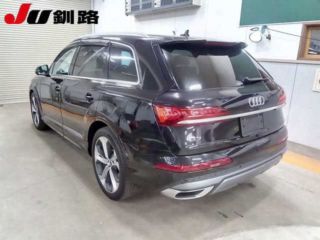 2021 AUDI Q7 55TFSI Quattro S Line photo 2