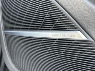 2022 AUDI Q8 55 TFSI Quattro S Line photo 3