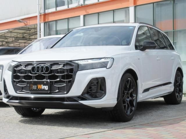 2025 AUDI Q7 55 TFSI Quattro S Line