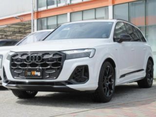 2025 AUDI Q7 55 TFSI Quattro S Line