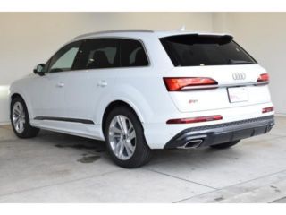 2025 AUDI Q7 55 TFSI Quattro S Line photo 3