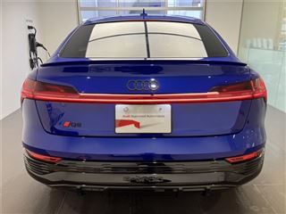2023 AUDI Q8 E-TRON SLINE photo 2