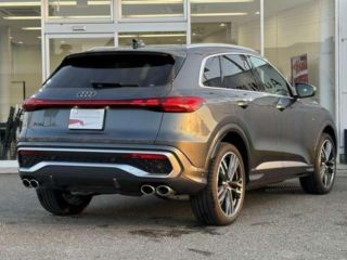 2025 AUDI SQ5 SPORTBACK Base grade photo 3