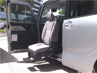 2025 DAIHATSU TANTO 660 Friendship Welcome Seat Lift X photo 5