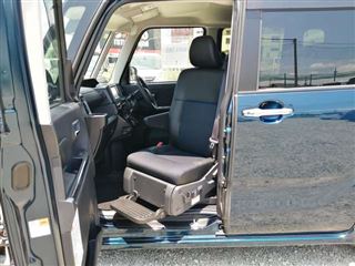 2023 DAIHATSU TANTO CUSTOM 660 Welcome Seat Lift Custom RS (Tax-Exempt) photo 2