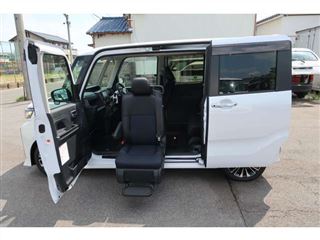2023 DAIHATSU TANTO CUSTOM 660 Friendship Welcome Seat Lift Custom RS photo 3