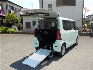 2021 DAIHATSU TANTO Sloper L Wheelchair Accessible Vehicle Rear Ramp (Tax Exempt)