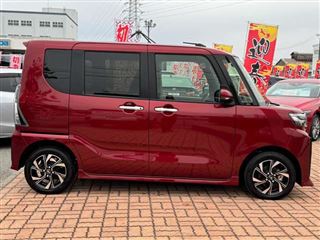 2024 DAIHATSU TANTO CUSTOM 660 Custom X / Heated front seats / Power sliding doors on both sides photo 4