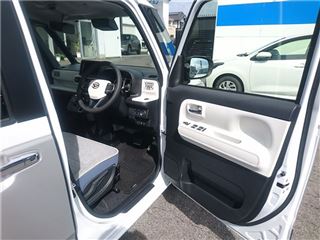 2025 DAIHATSU MOVE CANBUS 4WD Stripes G ★ Smart Assist ★ Heated Seats photo 3