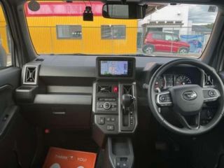 2025 DAIHATSU TAFT 660 G Turbo Chrome Venture photo 3