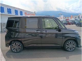 2021 DAIHATSU THOR Custom G Turbo with power sliding doors on both sides photo 5