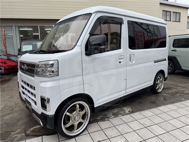2025 DAIHATSU ATRAI RSR RSR Lowered 16AW Floating Navi