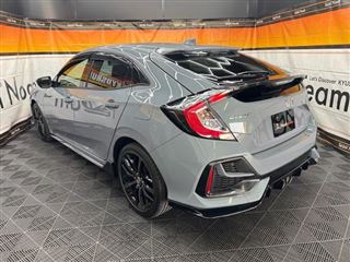 2021 HONDA CIVIC hatchback photo 2