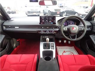 2023 HONDA CIVIC Type R ★ 6-speed manual transmission ★ Genuine 9-inch navigation system ★ Rearview camera photo 3
