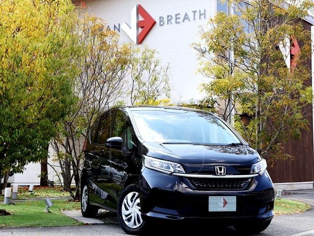 2021 HONDA FREED G Honda Sensing ● One Owner ● Genuine 9-inch Navigation System / Full-segment TV ● Backup Camera ● Dashcam