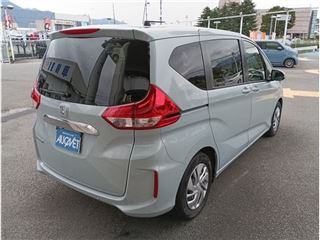 2023 HONDA FREED G Honda Sensing, with power sliding doors on both sides. photo 2