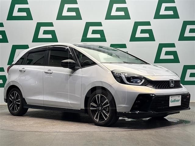 2023 HONDA FIT e:HEV RS