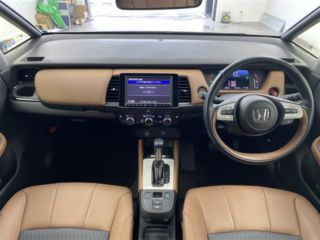 2021 HONDA FIT e:HEV Luxe photo 3