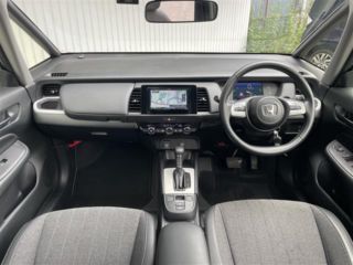 2024 HONDA FIT e:HEV Home 4WD photo 4