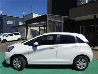 2025 HONDA FIT 1.5 Basic 4WD photo 2