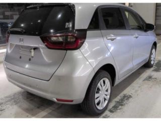 2023 HONDA FIT Basic 4WD photo 2