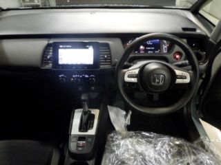 2025 HONDA FIT 4WD Crosstar photo 3