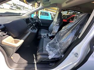 2026 HONDA FREED 1.5 Air EX, Dual Power Sliding Doors, LED Headlights photo 3