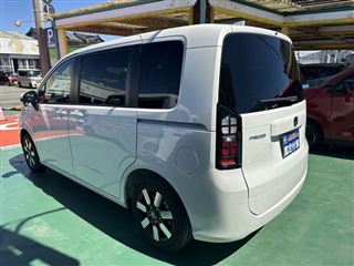 2026 HONDA FREED 1.5 Air EX, Dual Power Sliding Doors, LED Headlights photo 2