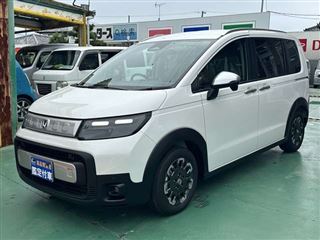 2026 HONDA FREED 1.5 Crosstar, registered, unused vehicle, with power sliding doors on both sides.