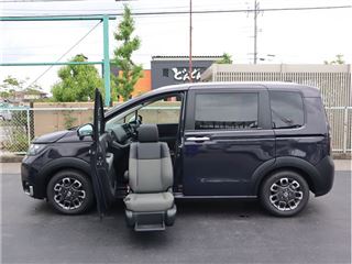 2025 HONDA FREED Crosstar welfare vehicle with passenger seat lift-up seat. photo 2
