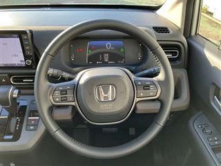 2026 HONDA FREED 1.5 e:HEV Air EX, Dual Power Slides, Smart Key, Memory Navigation System photo 3