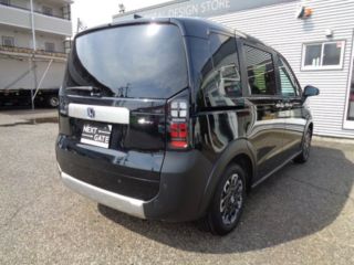 2025 HONDA FREED 4WD e:HEV Crosstar photo 2
