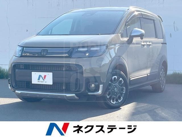 2025 HONDA FREED e:HEV Crosstar