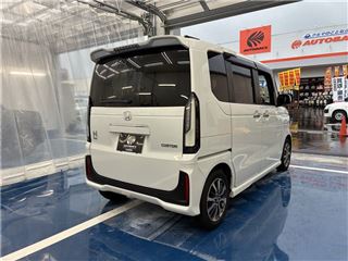 2024 HONDA N-BOX 660 Custom 5-door DCVT 2WD 4-seater photo 5