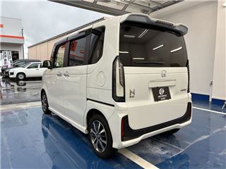 2024 HONDA N-BOX 660 Custom 5-door DCVT 2WD 4-seater photo 4