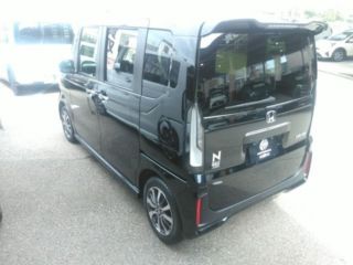 2025 HONDA N-BOX CUSTOM 2WD photo 2