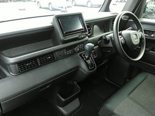 2024 HONDA N-BOX 660 CUSTOM 5-door DCVT 2WD 4-seater photo 3