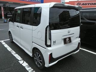 2024 HONDA N-BOX 660 CUSTOM 5-door DCVT 2WD 4-seater photo 2