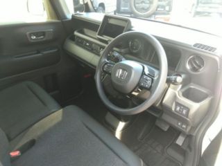 2025 HONDA N-BOX CUSTOM 4WD photo 3