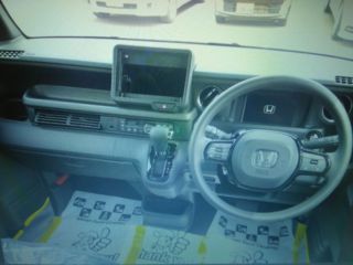 2025 HONDA N-BOX CUSTOM 4WD photo 3