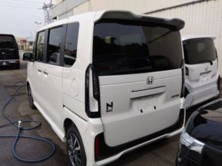 2025 HONDA N-BOX CUSTOM 4WD photo 2