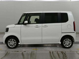 2024 HONDA N-BOX Base grade 4WD photo 4