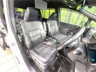 2023 HONDA ODYSSEY e:HEV Absolute EX Black Edition photo 5
