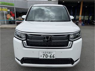 2025 HONDA STEPWAGON Spada Premium Line - Genuine 15.6-inch Flip-Down Screen photo 4