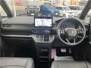 2024 HONDA STEPWAGON 1.5 Spada ★ 8-seater, seat covers, Bluetooth audio photo 3