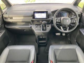 2025 HONDA STEPWAGON Spada photo 4