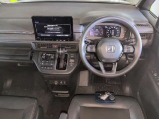 2022 HONDA STEPWAGON Spada photo 3