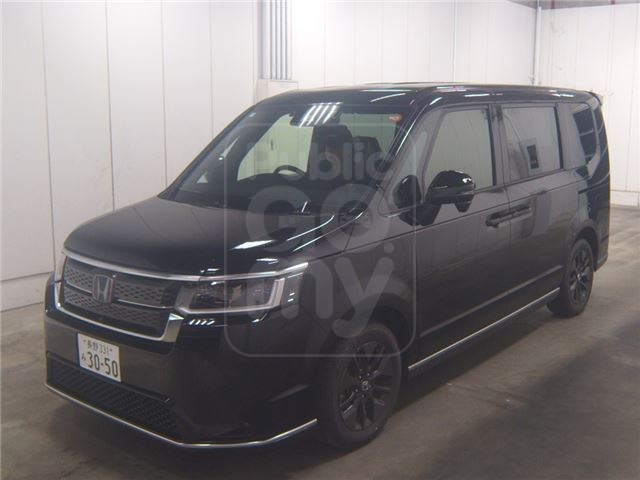 2025 HONDA STEPWAGON Spada Premium Line 4WD with dashcam, 7-seater